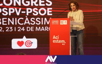 Montero avisa al PP que el PSOE no se dejará ‘amedrentar’ y perseguirá la corrupción ‘venga de donde venga’