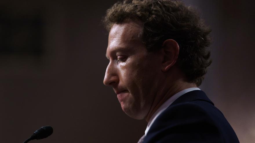 Facebook rastreó en secreto a los usuarios de Snapchat, Amazon y Youtube