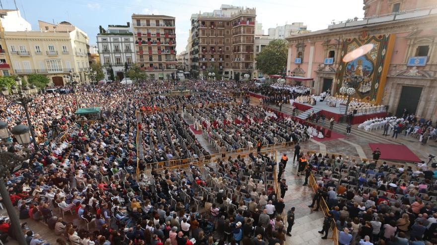 Benavent clama por los «desamparados» de la sociedad en el día de la Virgen