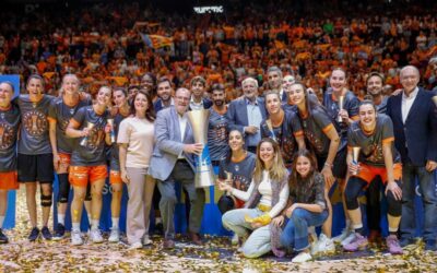 Celebración del título de Liga del Valencia Basket
