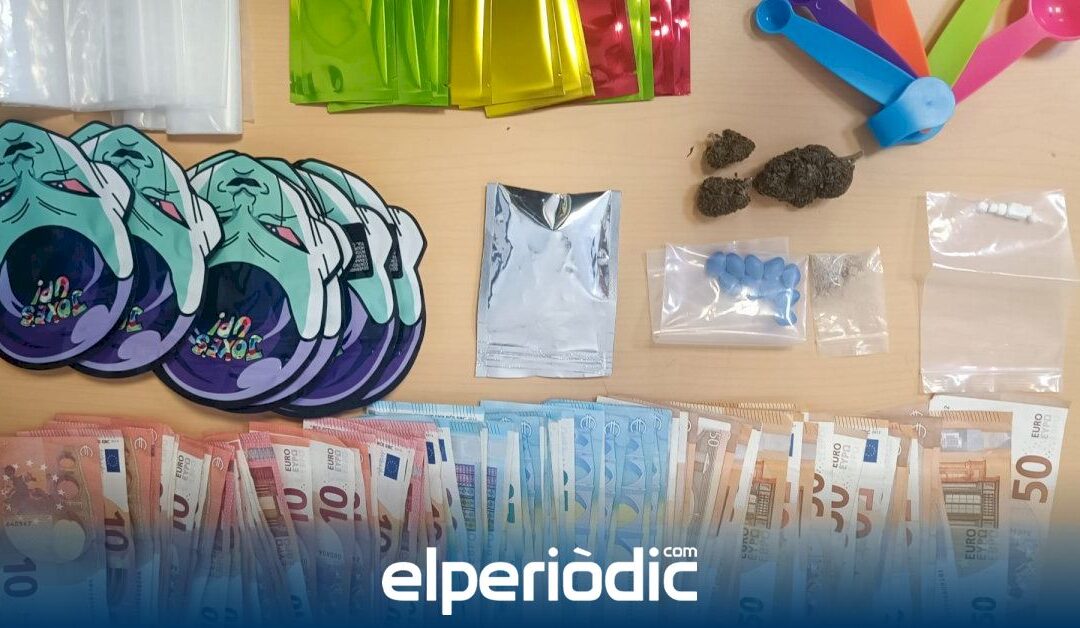 pillado con droga, pastillas y 2.600 euros