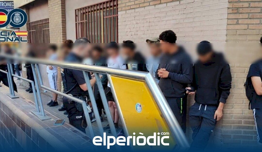 Doce menores detenidos en Valencia por un amago de pelea multitudinaria en Malilla