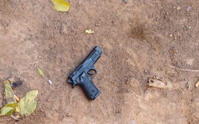 La Policía Local desarma de un tiro a un presunto atracador en la calle Guillem Sorolla de València