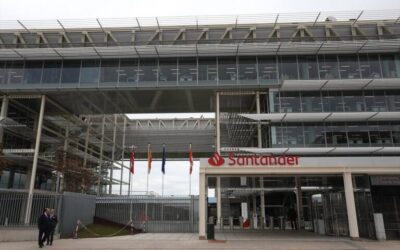Banco Santander aflora una participación del 3,078% en Sacyr, valorada en 76,1 millones