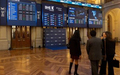 El Ibex defiende la cota de los 12.000 puntos en una apertura de sesión con ligeras caídas