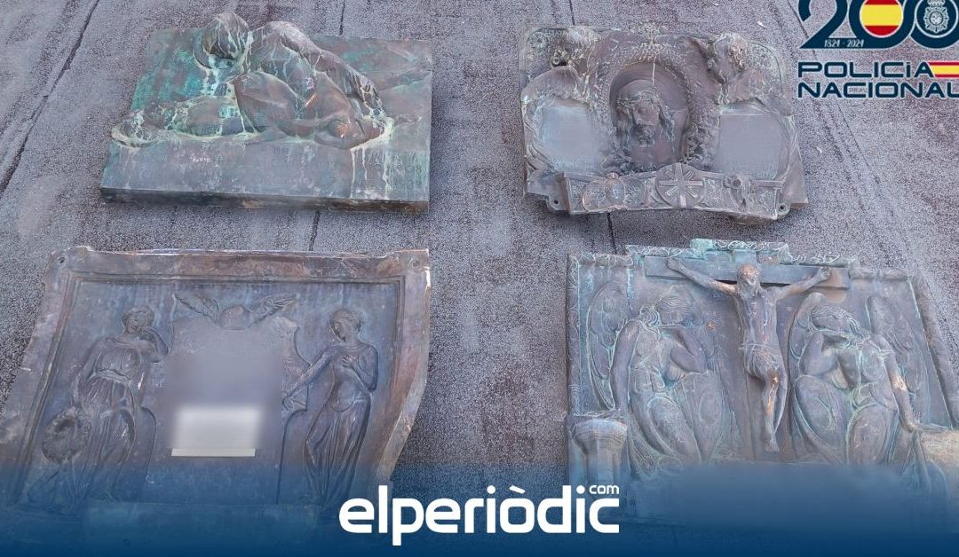 Cae un marmolista que saqueaba las lápidas del cementerio de Valencia con la furgoneta de la empresa